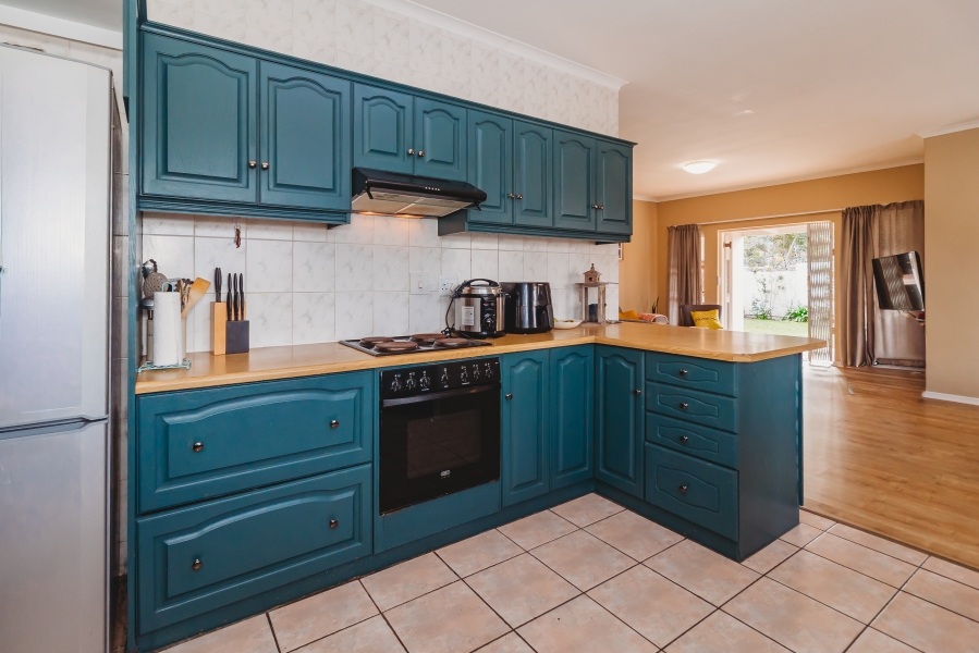 3 Bedroom Property for Sale in King George Park Western Cape